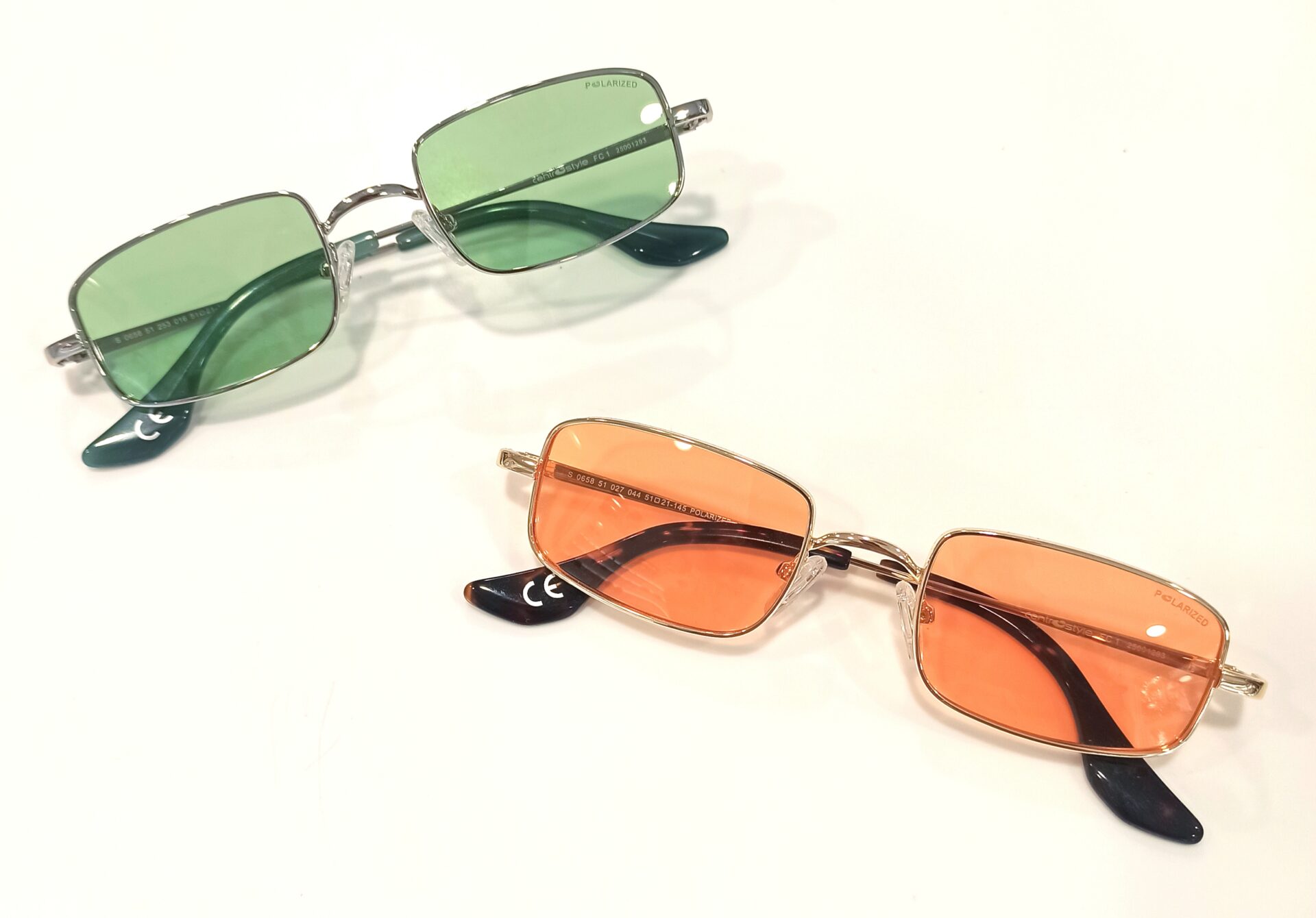 ULTIME TENDENZE 2 RETTANGOLI CON LENTI ARANCIO E VERDE